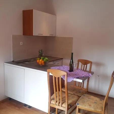 Pink Apartamento Split